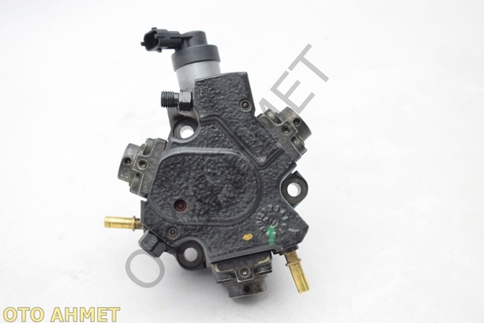 Laguna 3 Trafic Qashqai Xtrail Mazot Pompası 8201045496