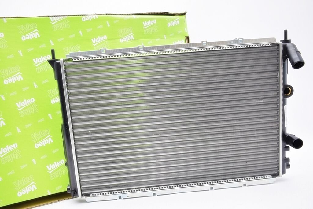 Renault Megane Motor Su Radyatörü 2000 Motor