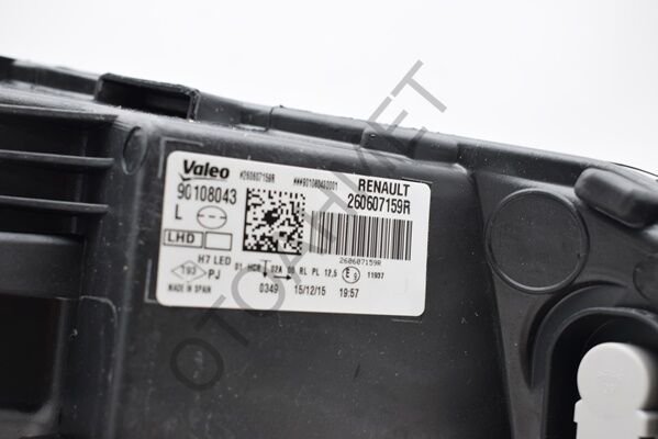 260601571R Megane 4 Sol Far