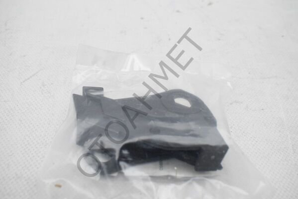 Renault Clio 3 Ön Tampon Braketi 7701208754