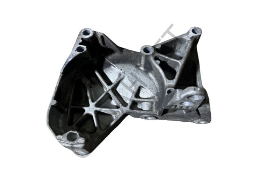 Silindir Kapak Bağlantı Parçası Renault Fluence Megane 3