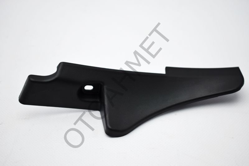 Dacia Duster Ön Cam Izgara Bakaliti Sağ