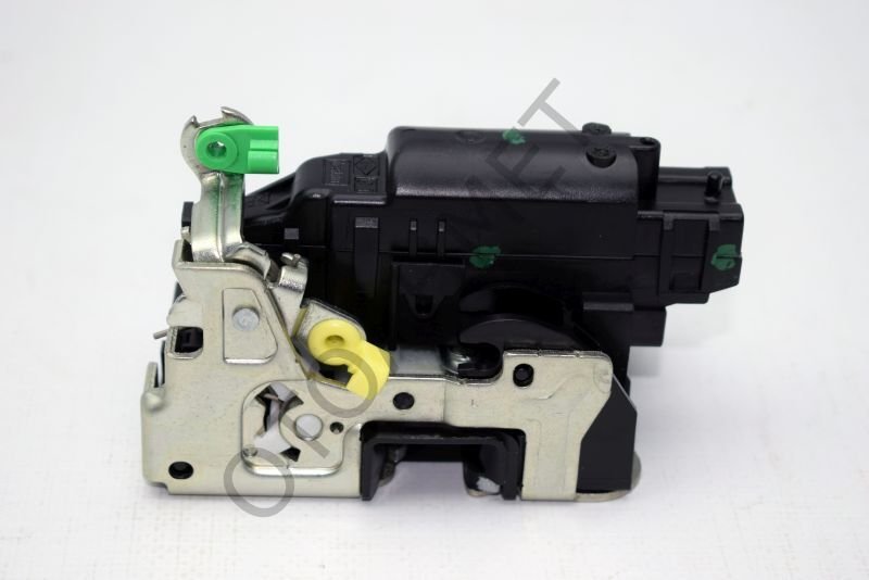 Ön Sol Kapı Kilidi Kangoo 8200727508