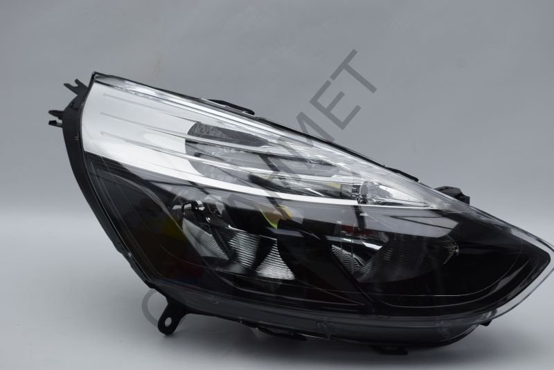 Renault Clio 4 Sağ Far Siyah