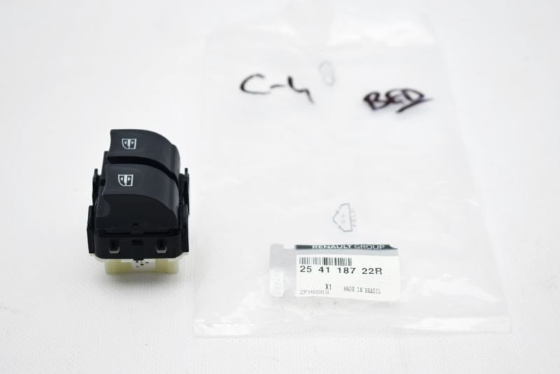 Renault Clio 4 Cam Düğmesi (Butonu) Sol