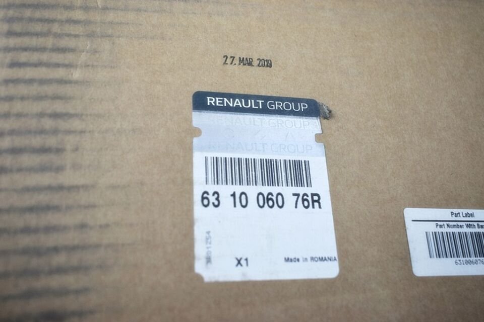 Dacia Duster Sağ Çamurluk 631006076R