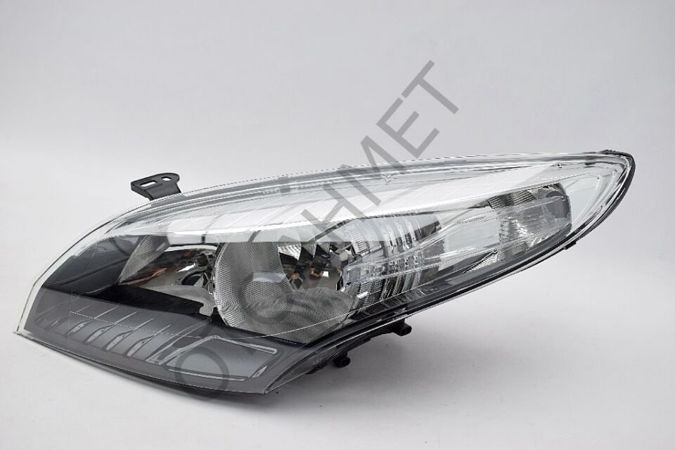 Megane 3 Sol Far Altı Siyah 260608405R