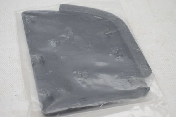 Master 3 Dış Depo Kapağı 788300019R