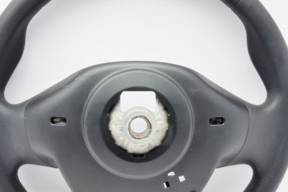 Direksiyon Simidi Clio 4 Captur 484009918R-631651100B