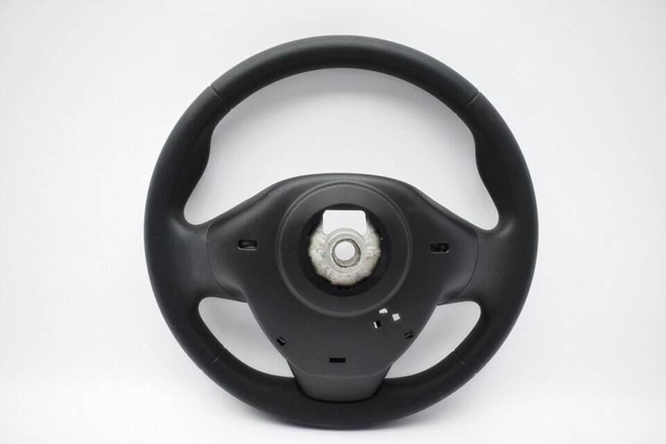 Direksiyon Simidi Clio 4 Captur 484009918R-631651100B