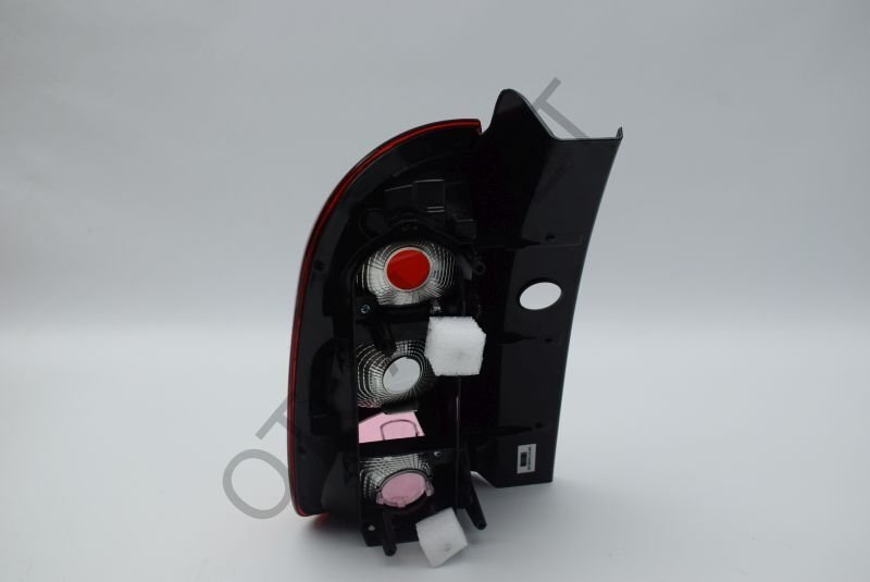 Sağ Arka Stop Dacia Duster 265506837R