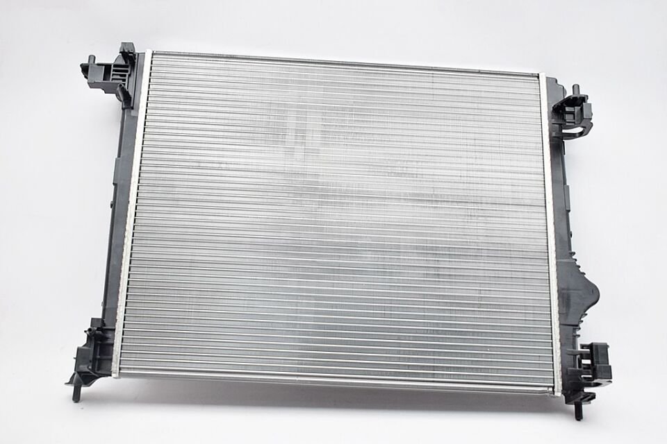 Renault Megane 4 Su Radyatörü 214108175R