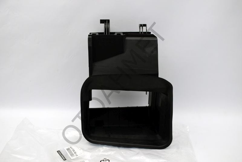 Renault Clio 4 Radyatör davlumbazı (hava yönlendirici)