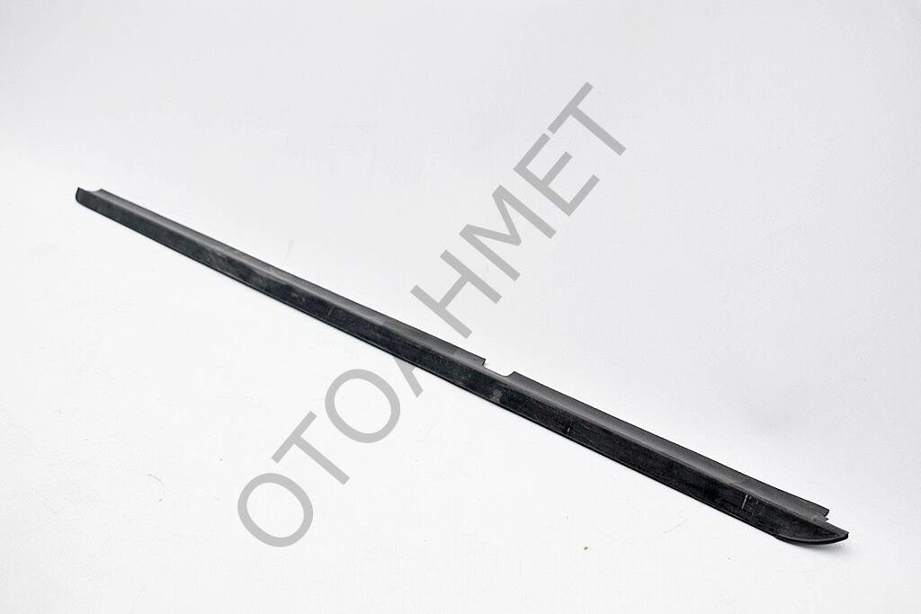 Renault 19 Sol Ön Kapı Cam Fitili Sol Alt