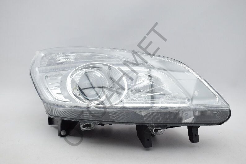 Renault Scenic 2 Mercekli Sağ Far-7701065914