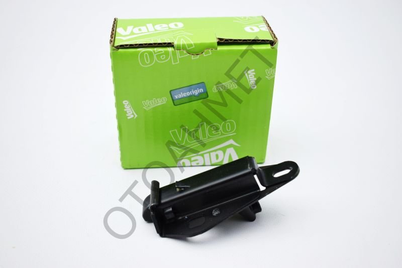 Renault Express Bagaj Kilidi-7700763849