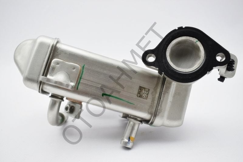 Trafic 3 Talisman Nissan Qashqai Egr Soğutucu 147350678R