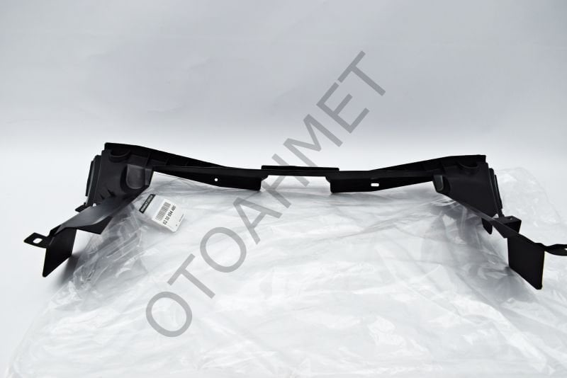 Motor Su Radyatörü Çerçevesi Plastik 8200694499