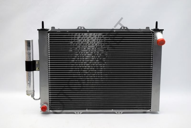 Renault Kangoo Motor Su Radyatörü Klima İle Birleşik