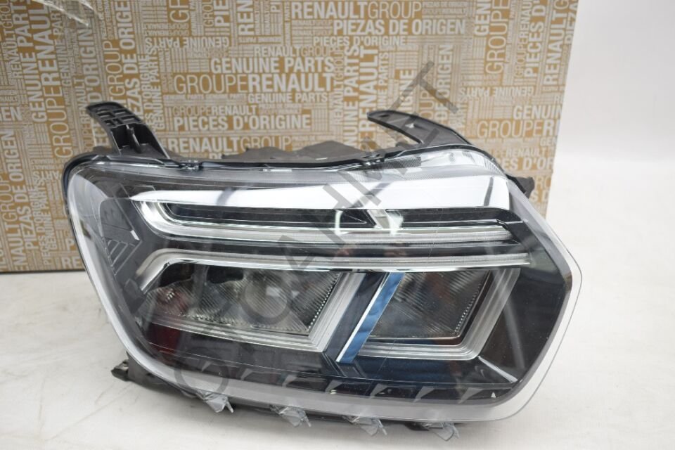 Dacia Duster 2 Makyajlı Sağ Far 260109550R