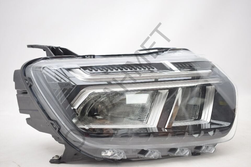 Dacia Duster 2 Makyajlı Sağ Far 260109550R