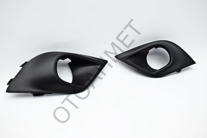 Renault Clio 4 Sis Farı Kapağı (Çerçevesi) Makyajlı Kasa