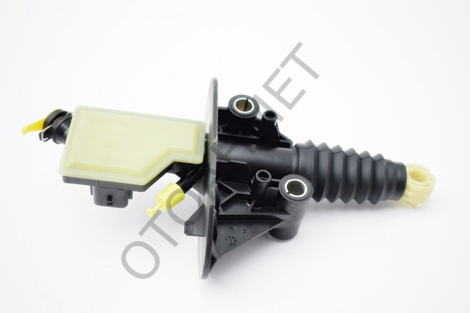 Renault Megane 4 Debriyaj Üst Merkezi-306105772R