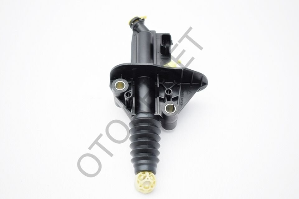 Renault Megane 4 Debriyaj Üst Merkezi-306105772R