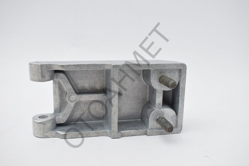 Express Bagaj Kapağı Menteşesi-7701042453