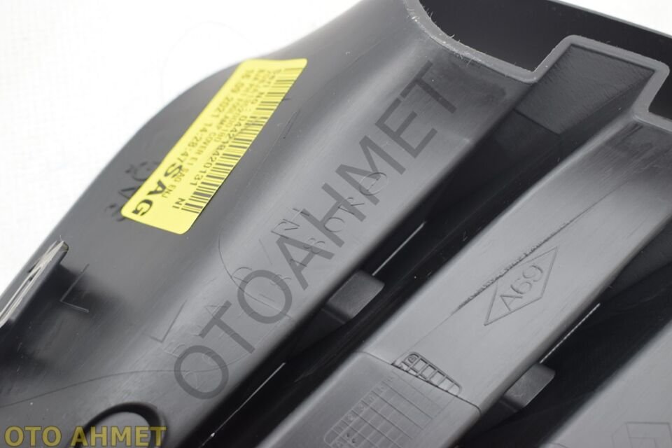 Renault Clio 5 Sis Kapağı Sağ 263312583R