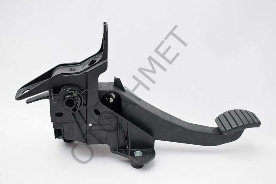 Debriyaj Pedalı Dacia Duster 465039034R