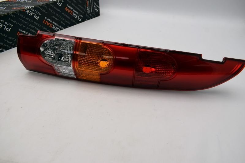 Renault Kango Stop Lambası Cift Kapak
