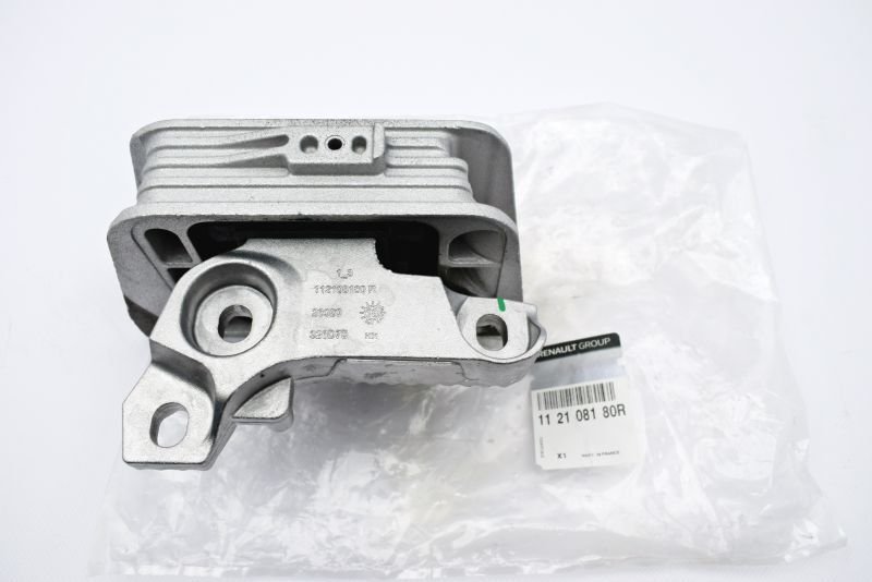 Renault Master 3 Motor Takozu Sağ