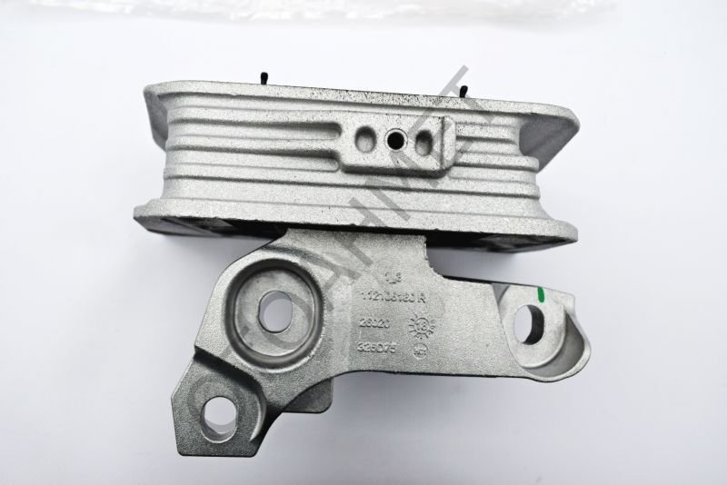 Renault Master 3 Motor Takozu Sağ