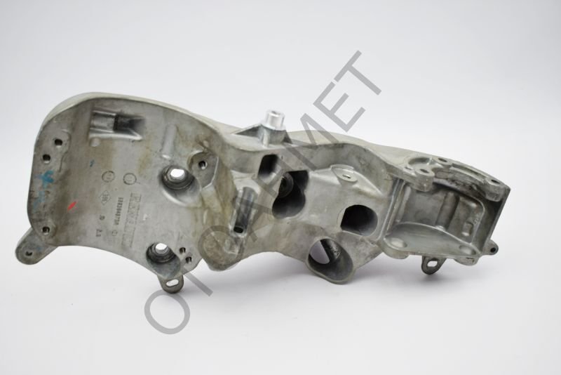 Alternatör Bağlantı Ayağı Logan Duster Sandero-688304373R