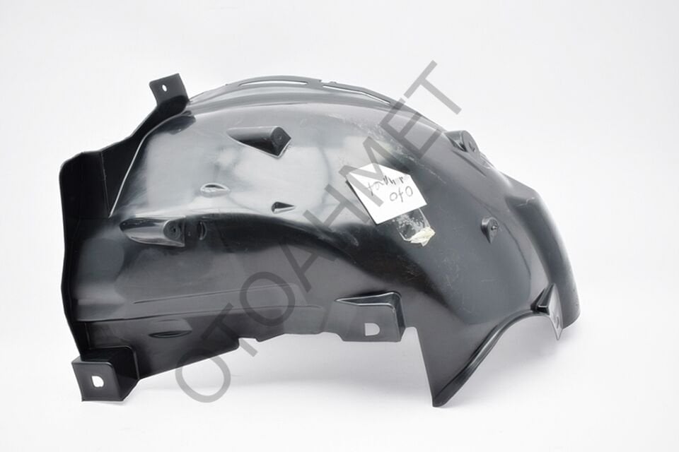 Renault Captur Sağ Ön Çamurluk Davlumbazı Ön Kısım