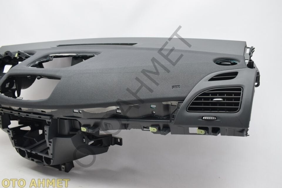 Renault Fluence Megane 3 Torpido Ön Gögüs-681005424R