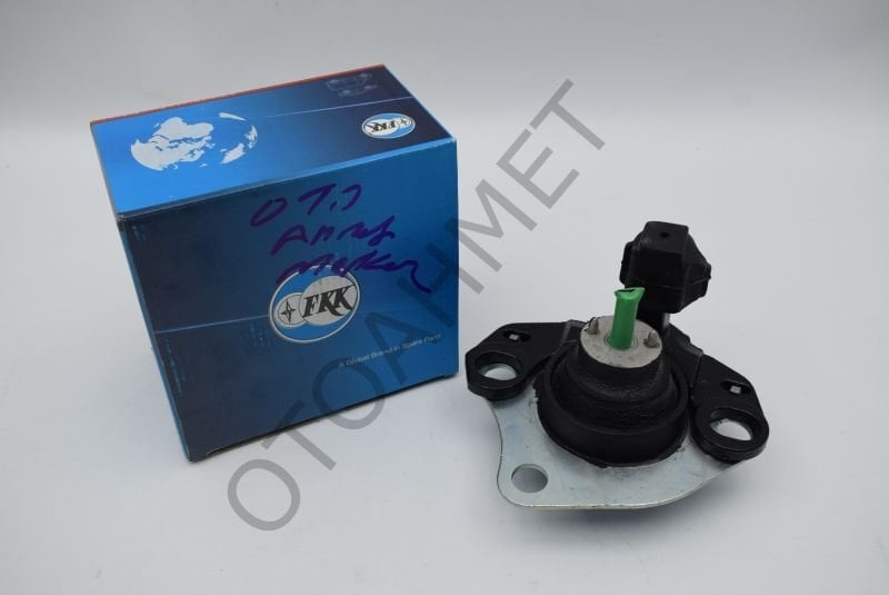 Renault Megane Motor Kulağı Sağ