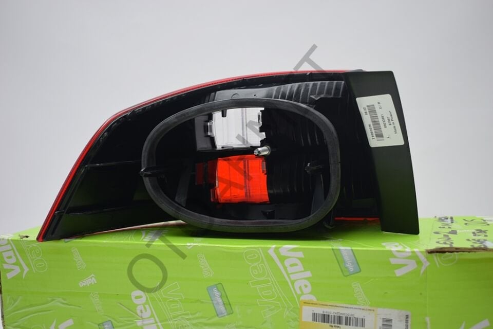 Renault Laguna 2 Sağ Stop 8200002474