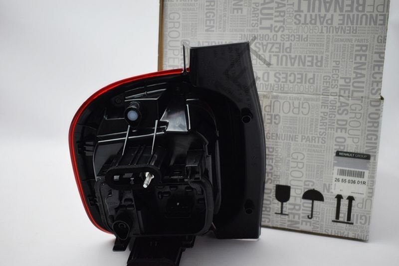 Dacia Duster 2 Sağ Arka Stop 2018-