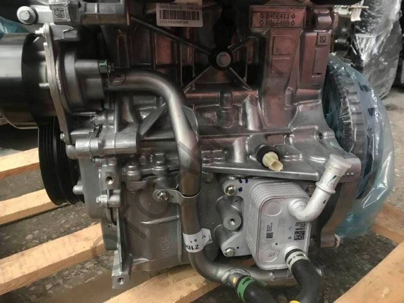 Dacia Sandero Benzinli Komple Sıfır Yeni Motor B4d