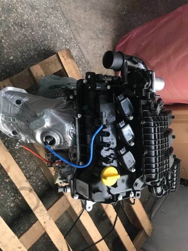 Dacia Sandero Benzinli Komple Sıfır Yeni Motor B4d