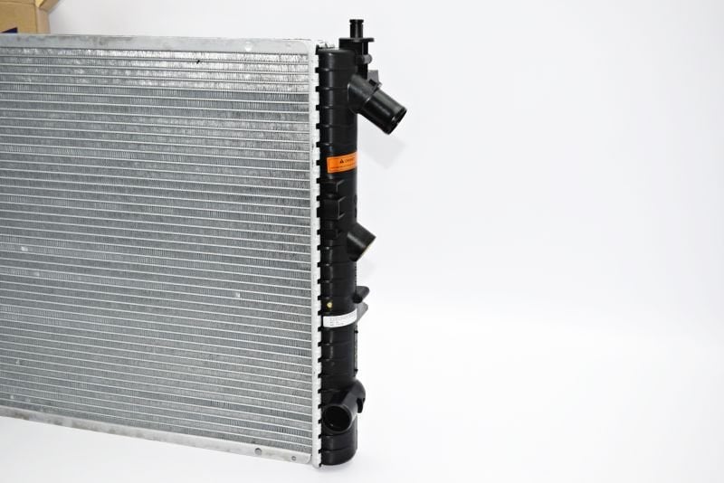 Renault Laguna Motor Su Radyatörü Kalın