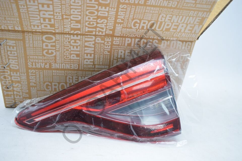 Renault Clio 5 Arka Bagaj Stop Lambası İç Sağ 265504450R