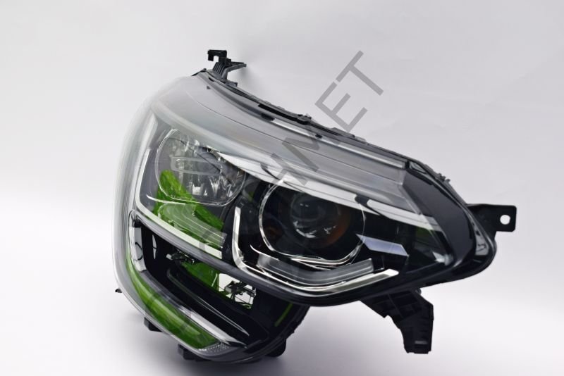 Renault Megane 4 Far Sağ Halojen