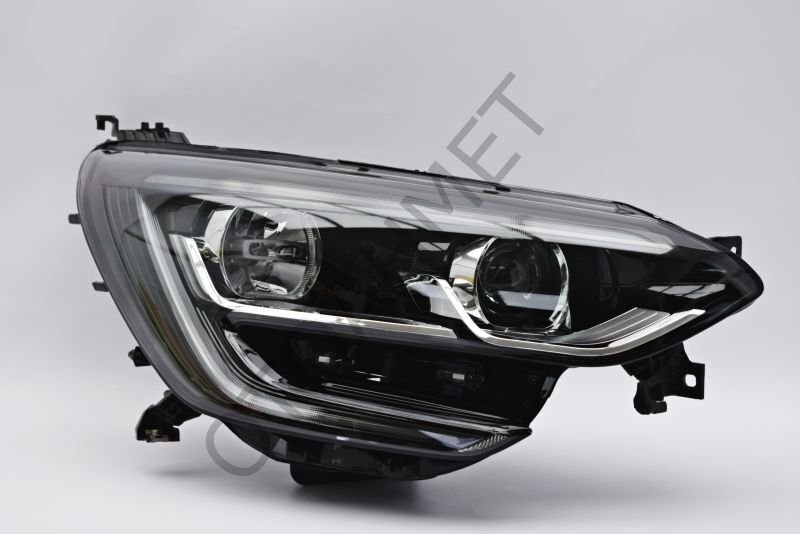 Renault Megane 4 Far Sağ Halojen