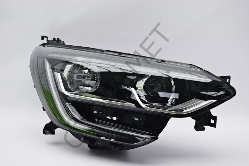 Renault Megane 4 Far Sağ Halojen