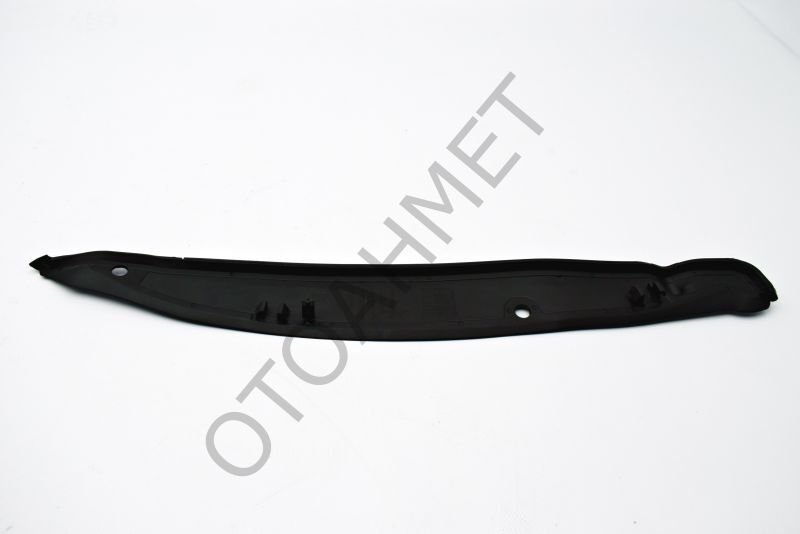 Fluence Megane 3 Ön Çamurluk Kapı Arası Parça Sağ