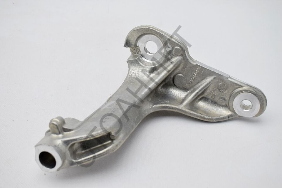 Clio 5 Beşik Bağlantı Parçası Sol 548518613R