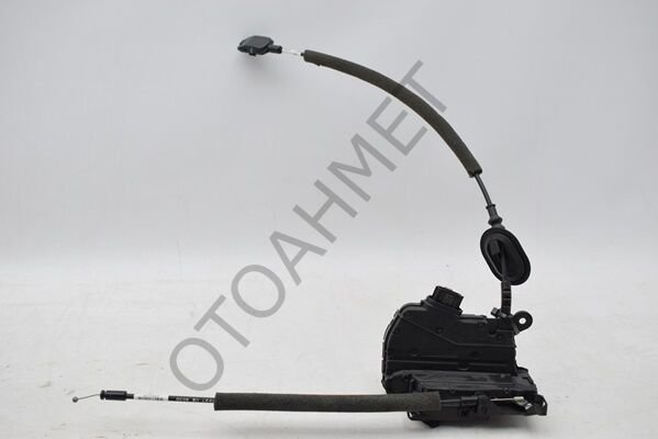 Renault Clio 4 Sağ Arka Kapı Kilidi